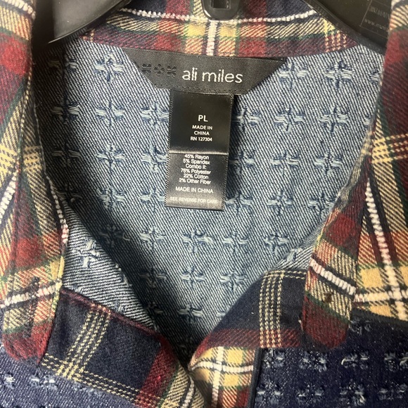 Ali Miles Plaid and Textured Blouse - Picture 2 of 4